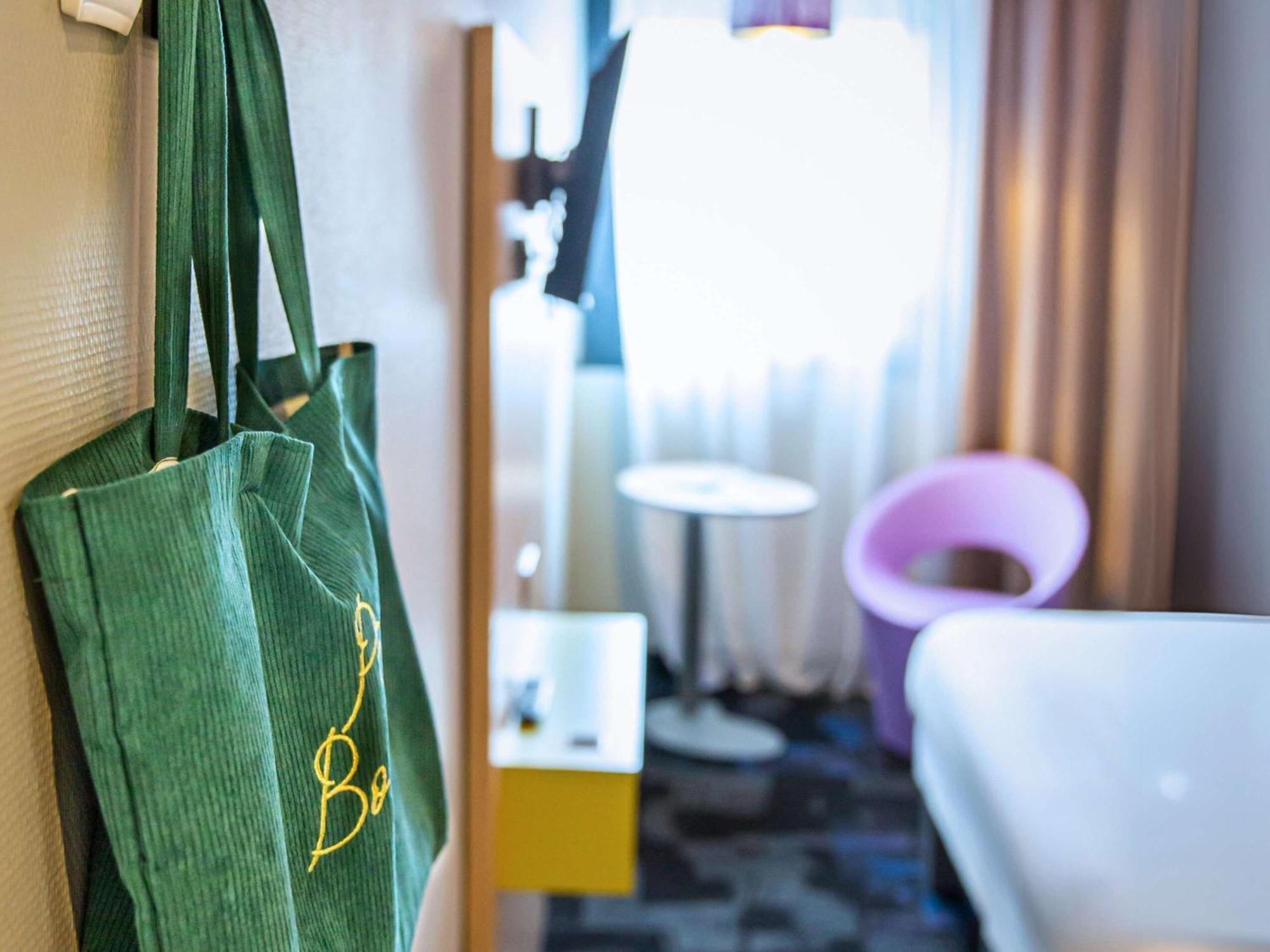 Ibis Styles Centre Historique Hotel 3*